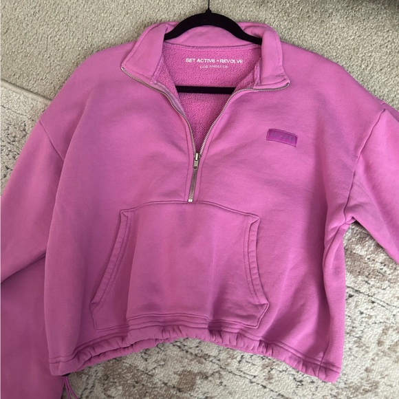 3-Piece Set Active x Revolve Set in Petal - Picture 5 of 6